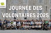 Une photo de groupe des volontaires Natagora au CRIE de Modave