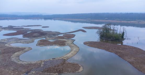 Vue aérienne de l'Aquascope de Virelles